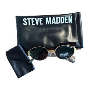 NWT Steve Madden 90’s  Gold Micro Oval Sunnies Slim Wire Frame Vintage Chic Vibe